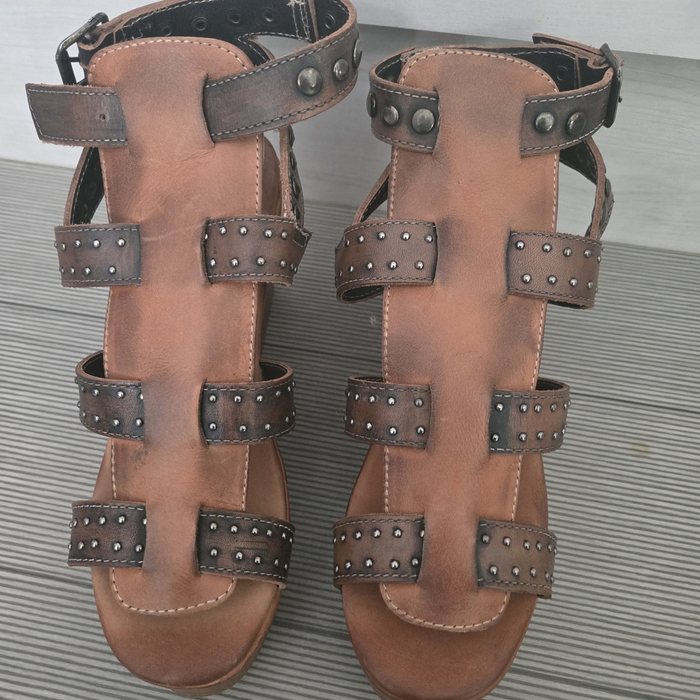 Freebird Brown Platform Sandals